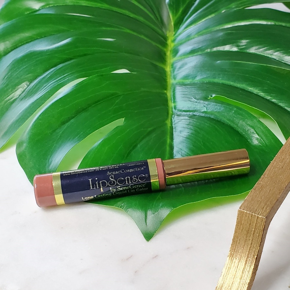 HAZELNUT LipSense by SeneGence